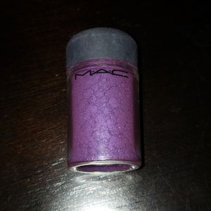 MAC PIGMENT